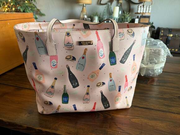 Kate Spade Handbags - Kate Spade Shore Street Margareta Pop Fizz Champagne Tote